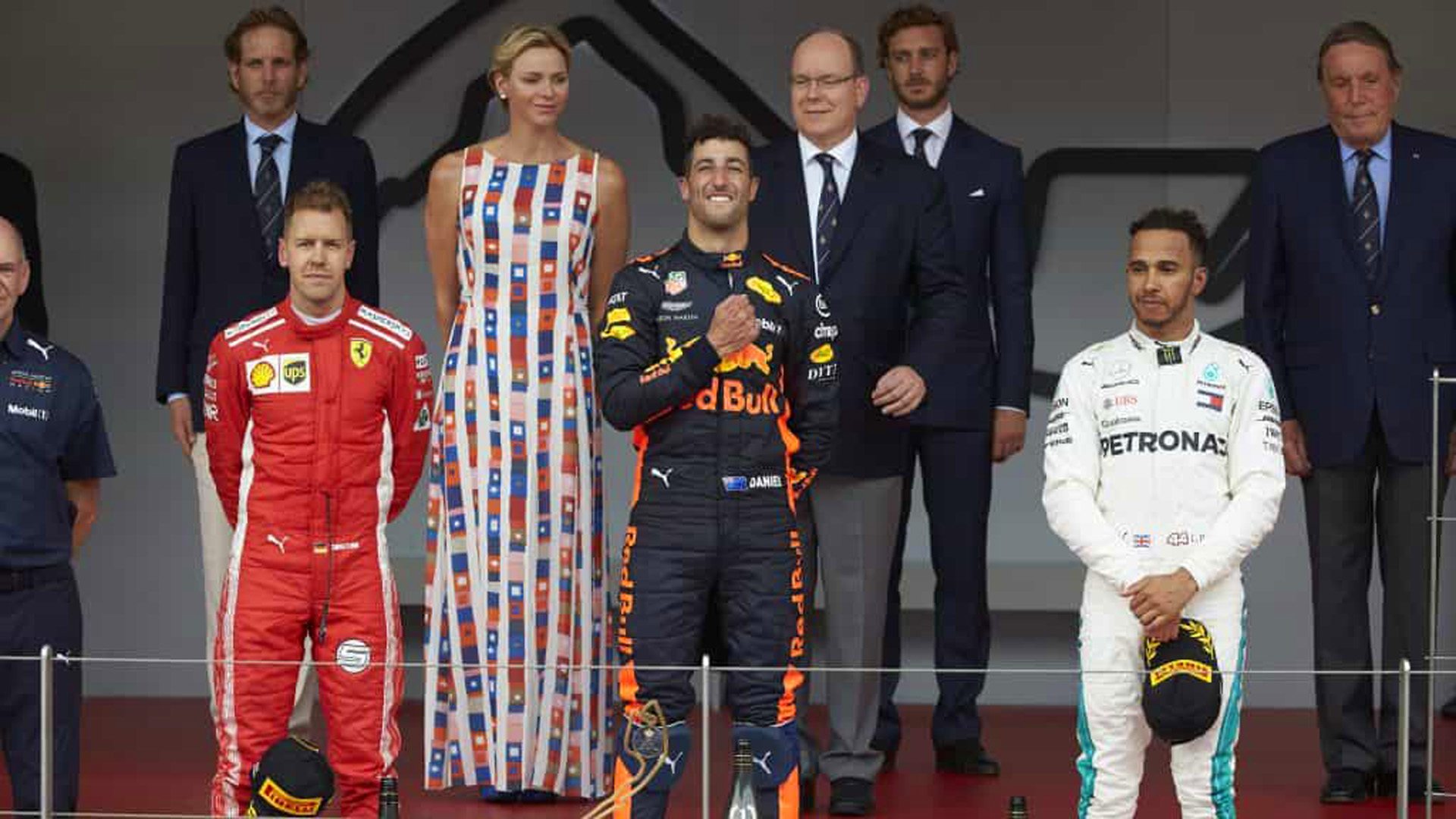 GP de Mónaco: Ricciardo vence en una carrera soporífera