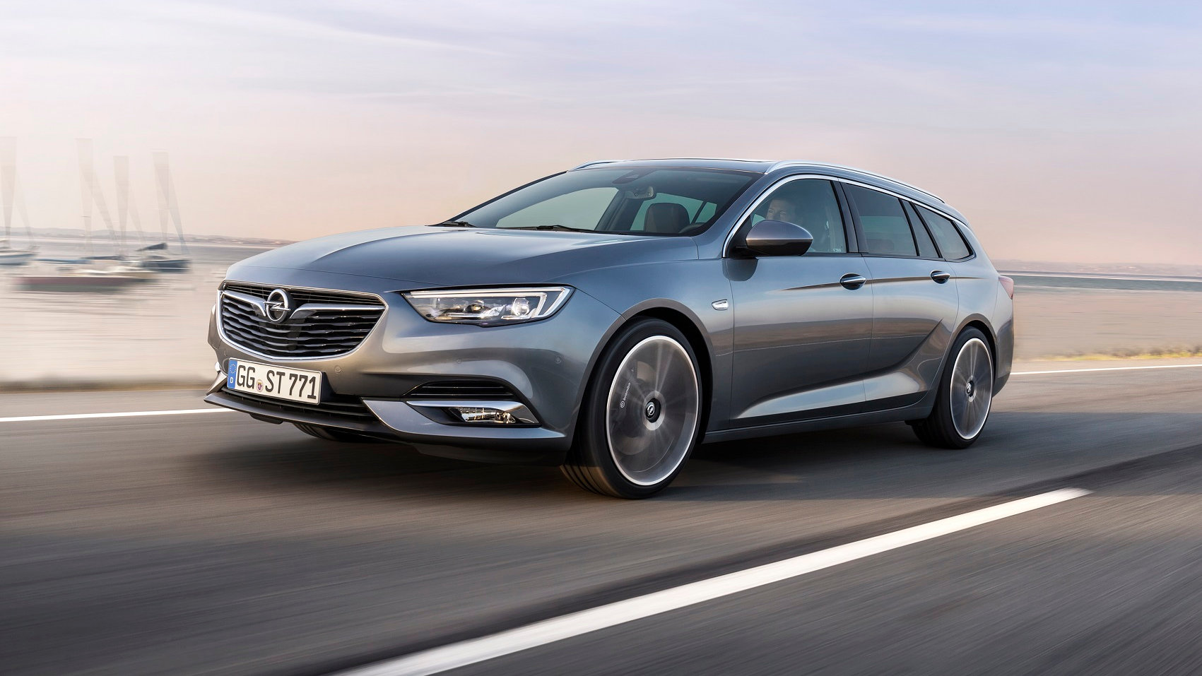 Opel Insignia, ahora con motor gasolina turbo de 200 CV