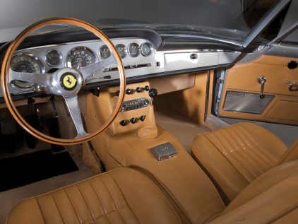 Ferrari 250 GT 2+2 (1960)