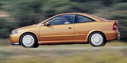 Opel Astra Coupe 2