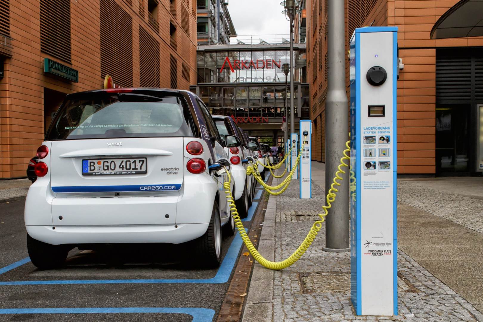 “Quiero un coche eléctrico”: te mostramos todos los que se venden en España