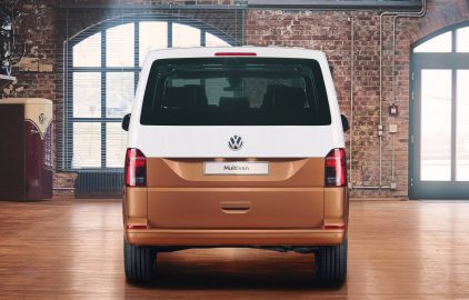 Volkswagen Multivan 2019 02