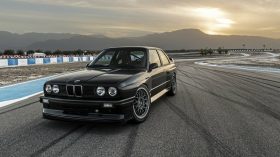 BMW M3 E30 REDUX 01