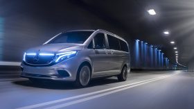 Mercedes Benz EQV Concept 01