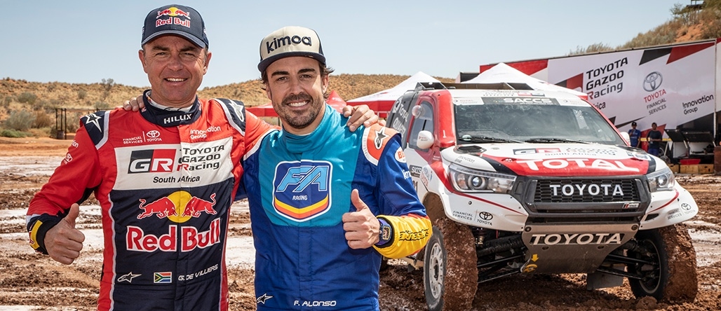 Fernando Alonso se prepara para el Rally Dakar