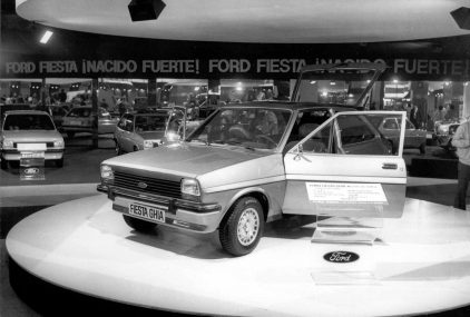 32 1977 Salon Automovil Barcelona Ford Fiesta Ghia