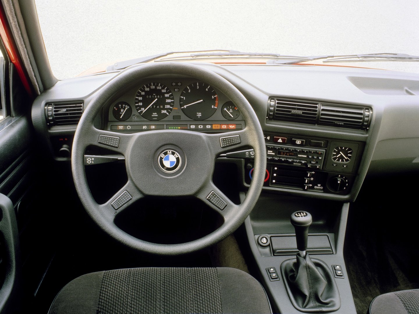 BMW E30 324d Sedan Interior