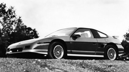 Pontiac Fiero GT 1