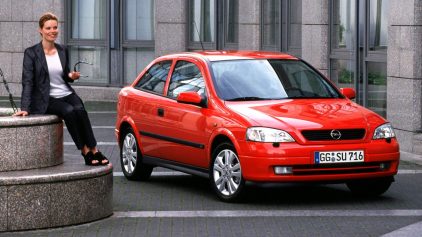 Opel Astra 3p Dti 16v Sport 1