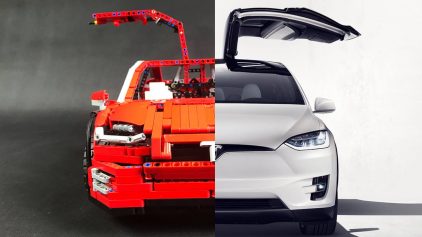 Tesla Model X Lego Technic 1