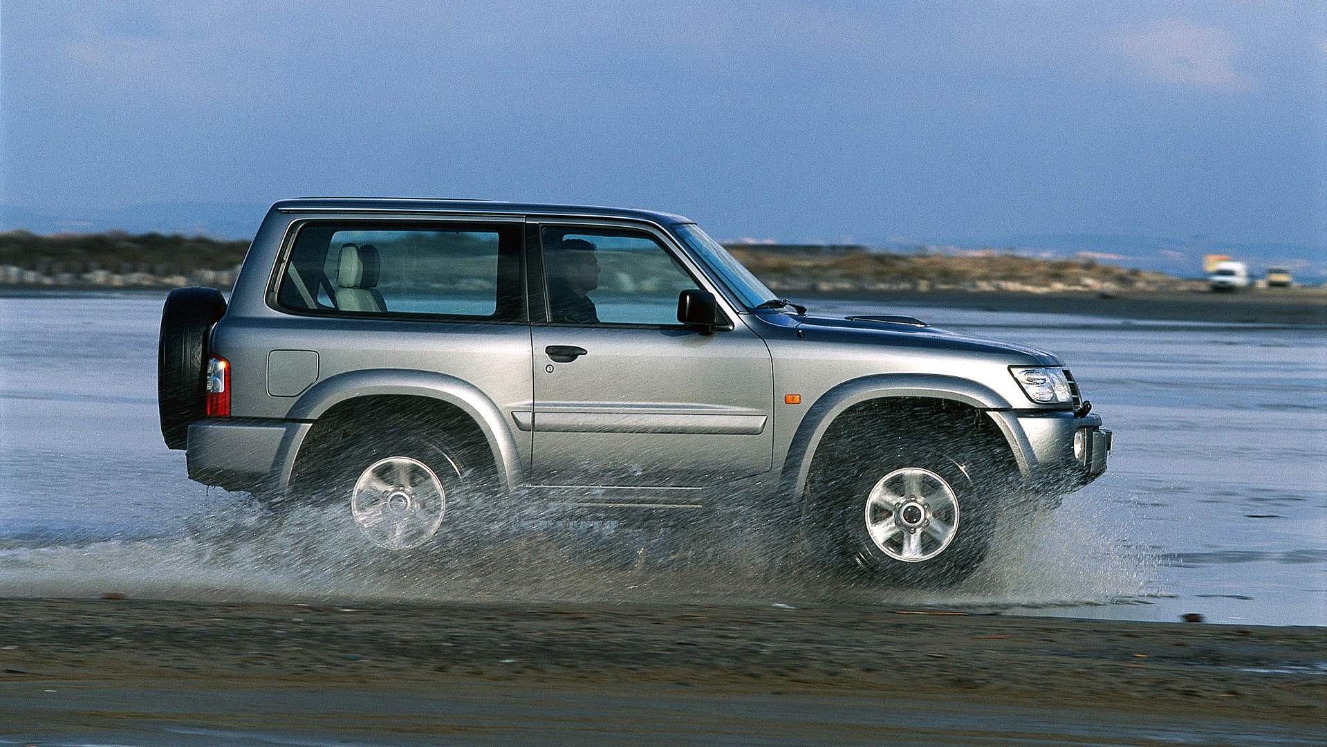 Nissan Patrol y61 внедорожье