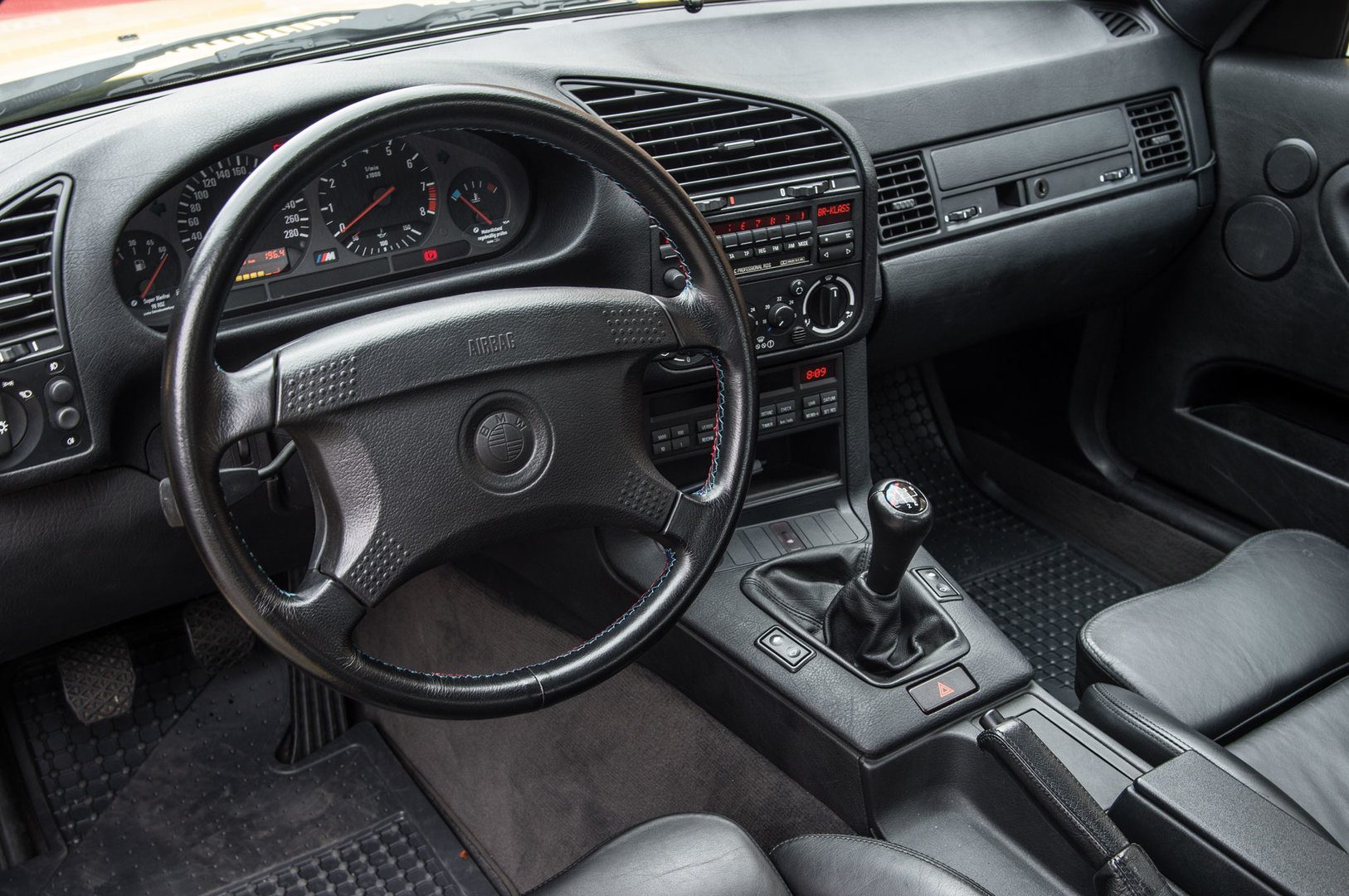 BMW M3 E36 coupe interior
