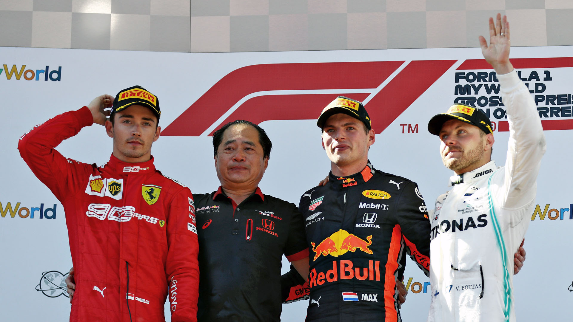 GP de Austria: Verstappen le roba la cartera a Leclerc a 3 vueltas del final