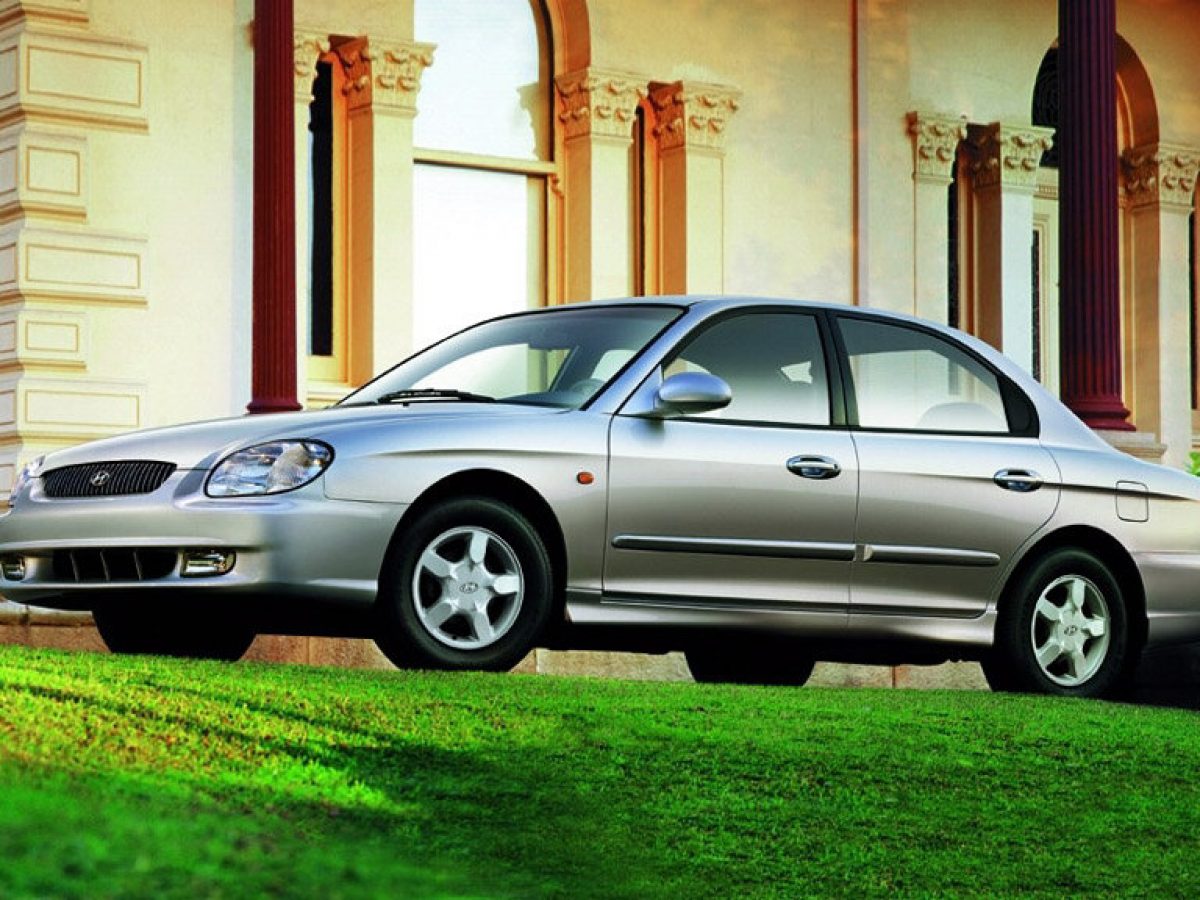 Hyundai sonata 4 поколения. Hyundai Sonata EF 2001.