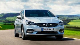 Opel Astra 2020 (3)