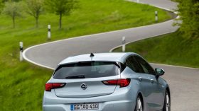 Opel Astra 2020 (5)