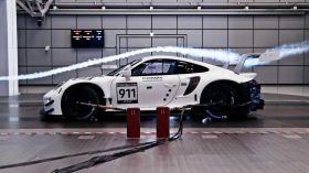 Porsche 911 RSR 2019 (14)