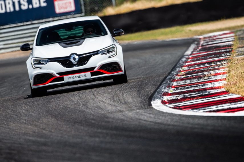 Renault Mégane RS Trophy R (8)
