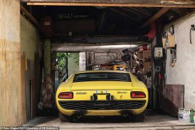 1969 Lamborghini Miura P 400 S Barn Find (12)