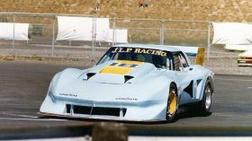 1977 chevrolet corvette imsa supervette trazado (1)