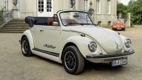 Volkswagen e Beetle (4)