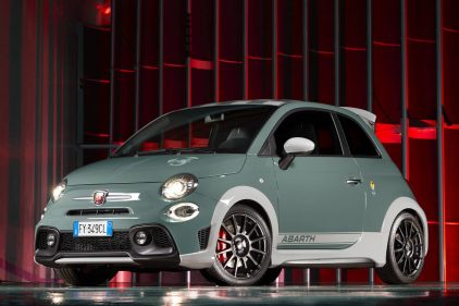 Abarth 695 70 ° Anniversario Exterior Estudio (1)