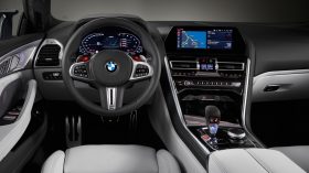 BMW Serie 8 Gran Coupe 2020 Interior Estudio (8)