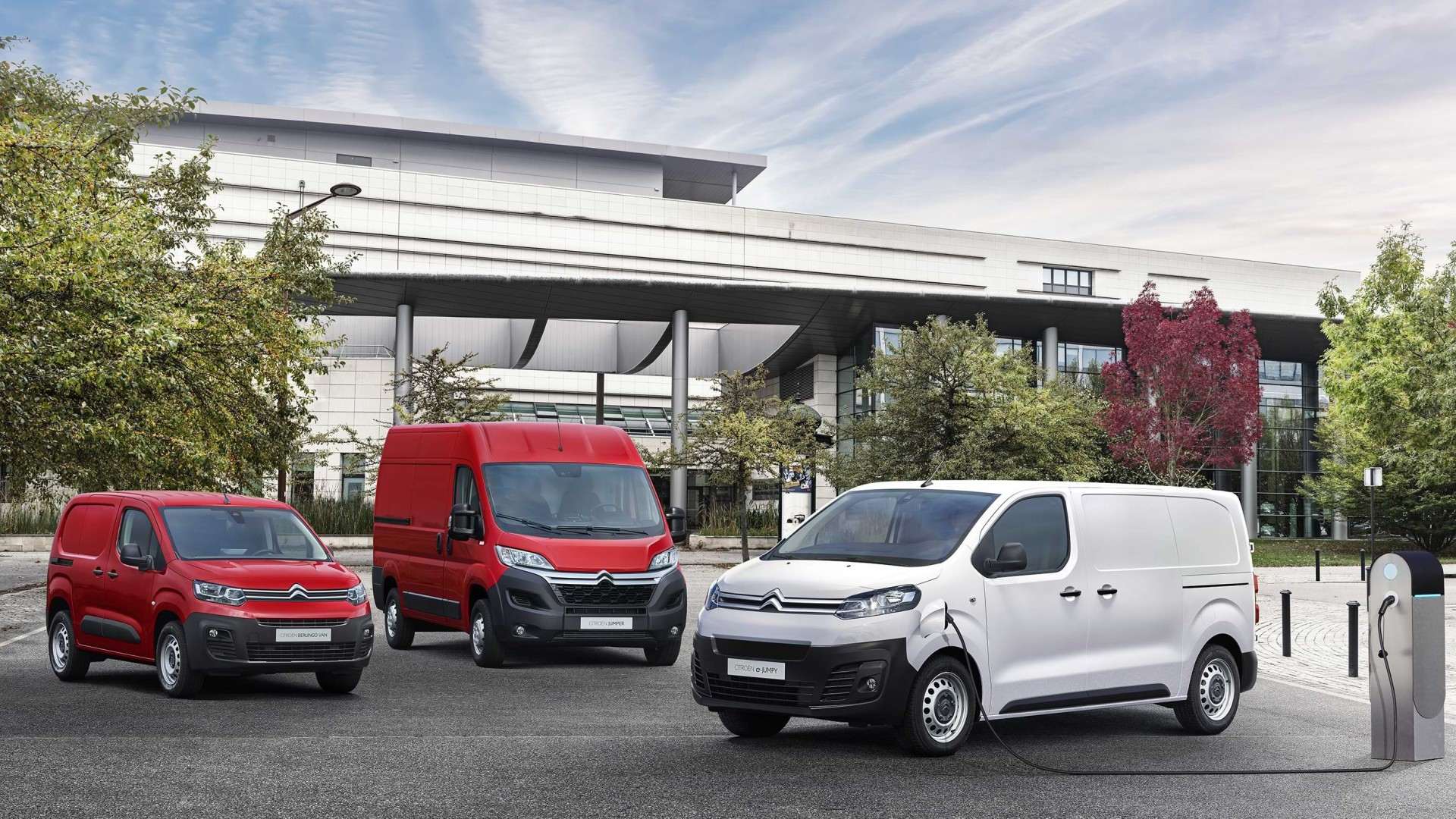 Los vehículos comerciales de Citroën se pasarán a los enchufes