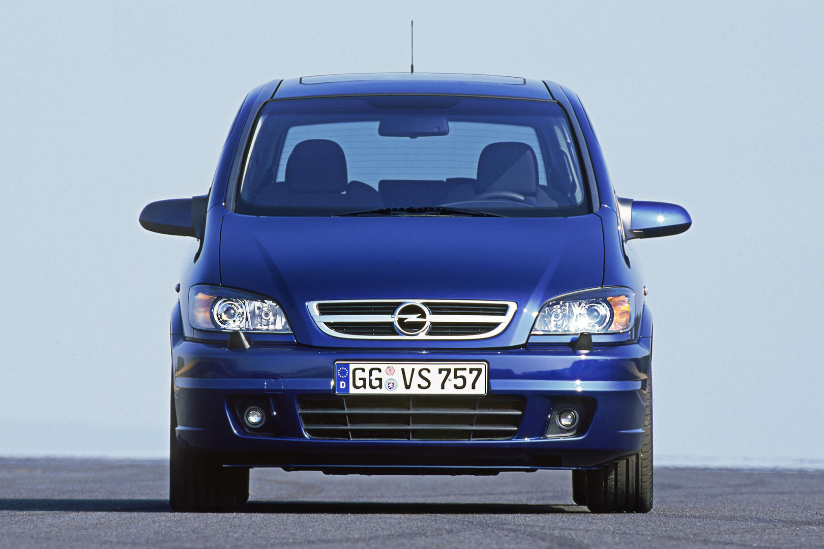 Coche del día: Opel Zafira 2.2 DTI Design Edition (A)