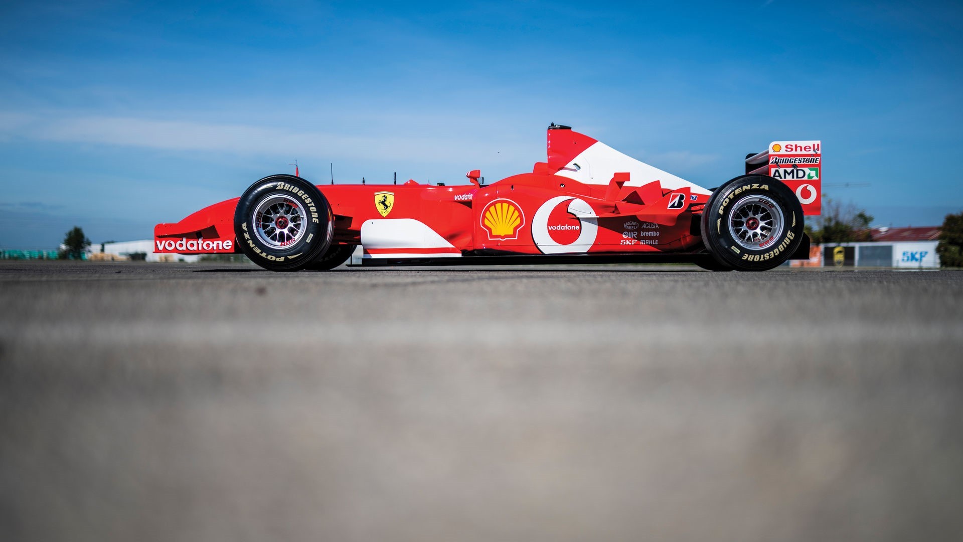 Ferrari F2002 5