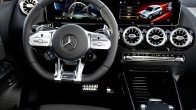 Mercedes AMG GLA 35 2020 (15)