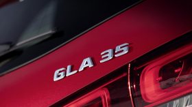 Mercedes AMG GLA 35 2020 (24)