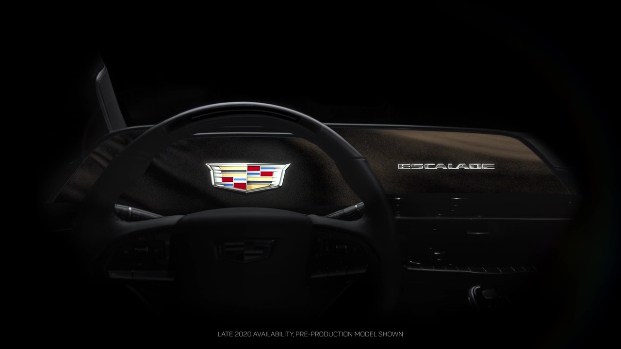 Cadillac prepara una instrumentación OLED curva de 38 pulgadas