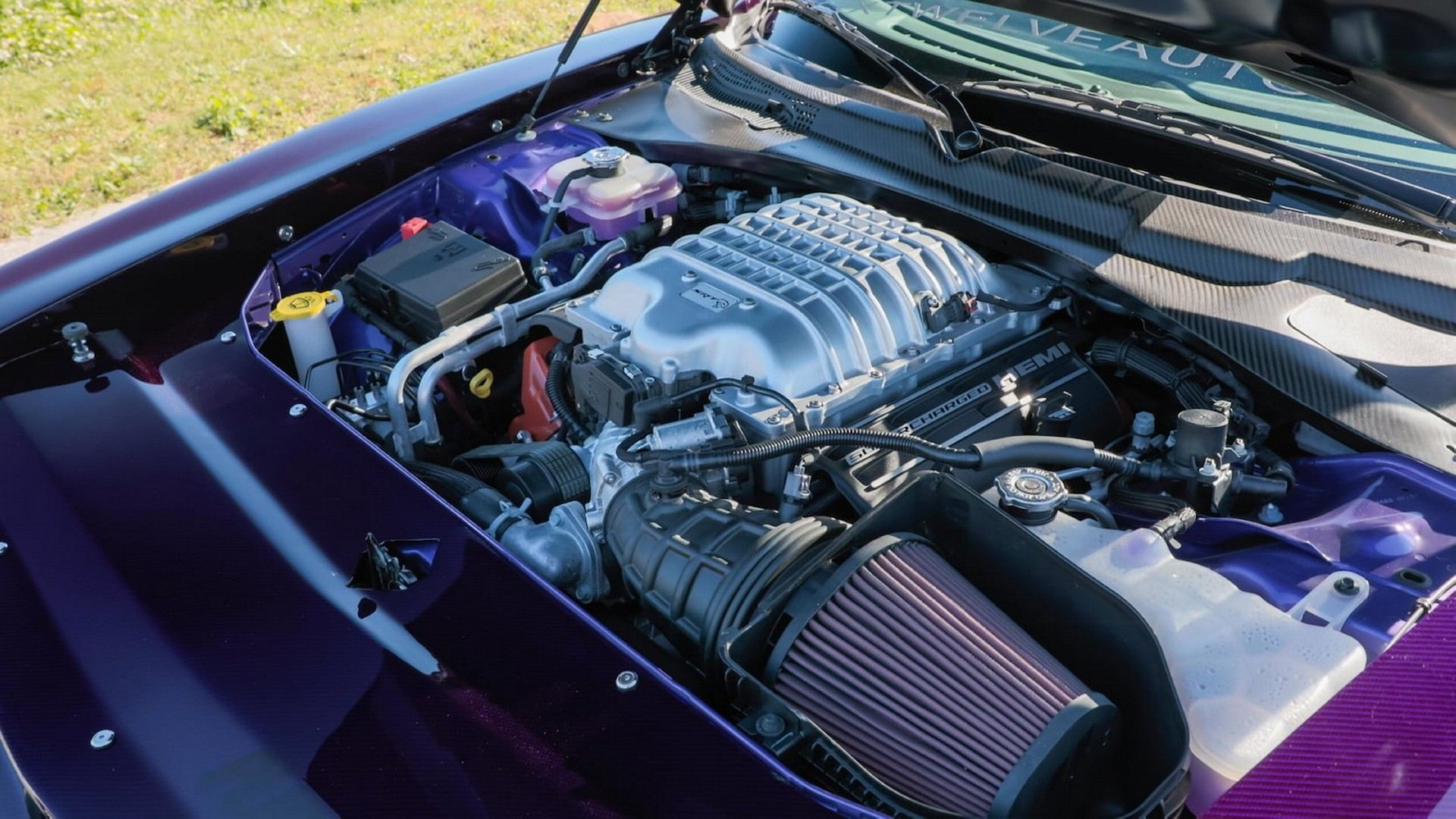 Dodge Challenger SRT Hellcat Six12 Auto Worx Restomod (14)