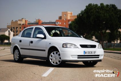 Opel Astra Comfort Sedan G 1