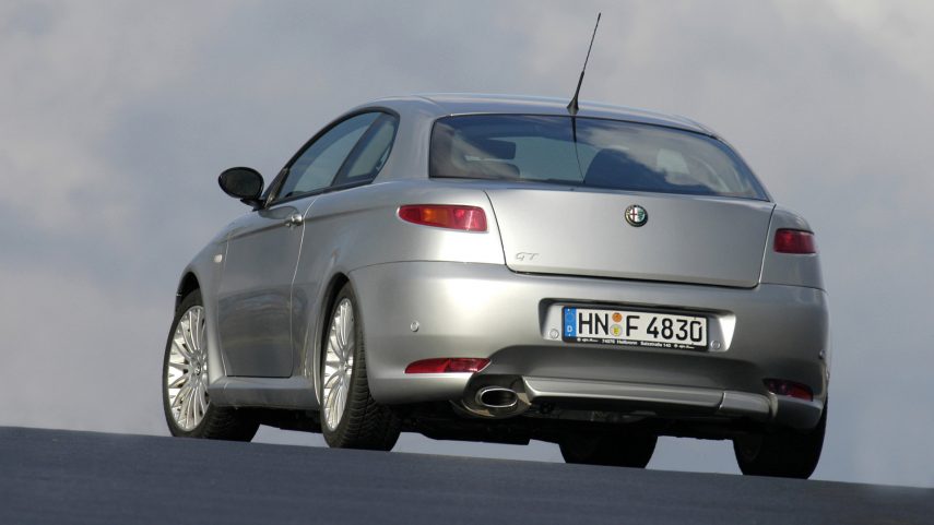 Alfa Romeo GT 2