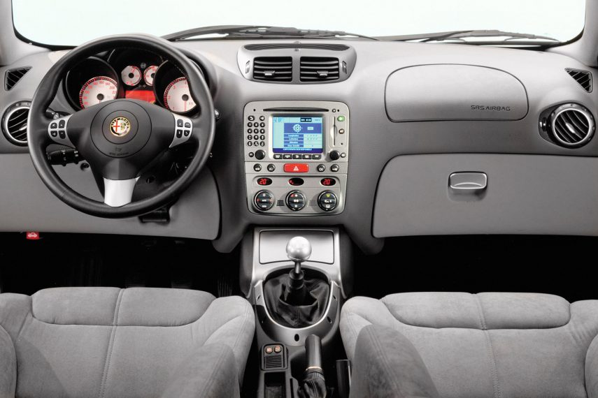 Alfa Romeo GT 4