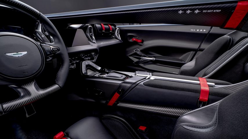 Aston Martin V12 Speedster (5)
