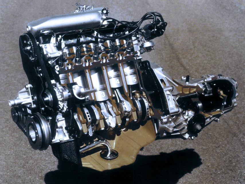Audi 80 CD B2 motor