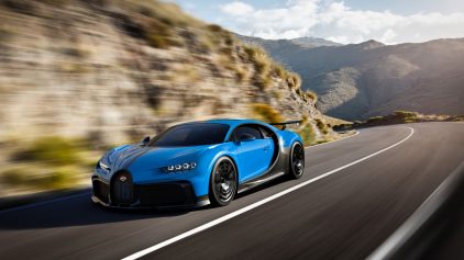 Bugatti Chiron Pur Sport 2020 (5)