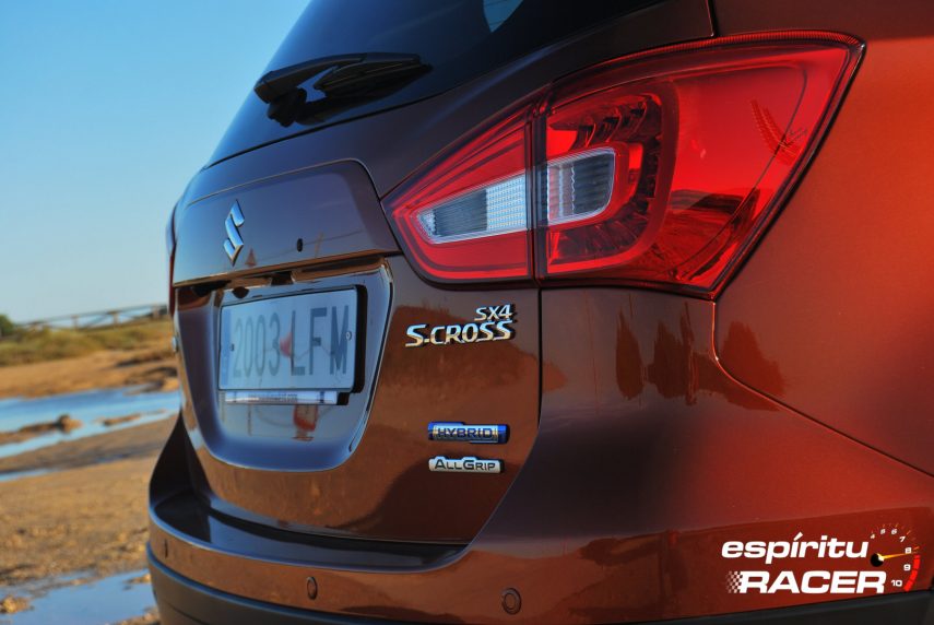 Contacto Suzuki S Cross SHVS 48V 02