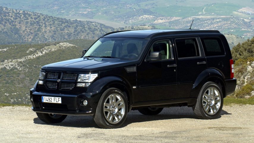 Dodge Nitro 4x4 RT 2
