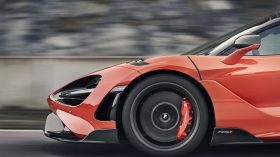 McLaren 765LT 19