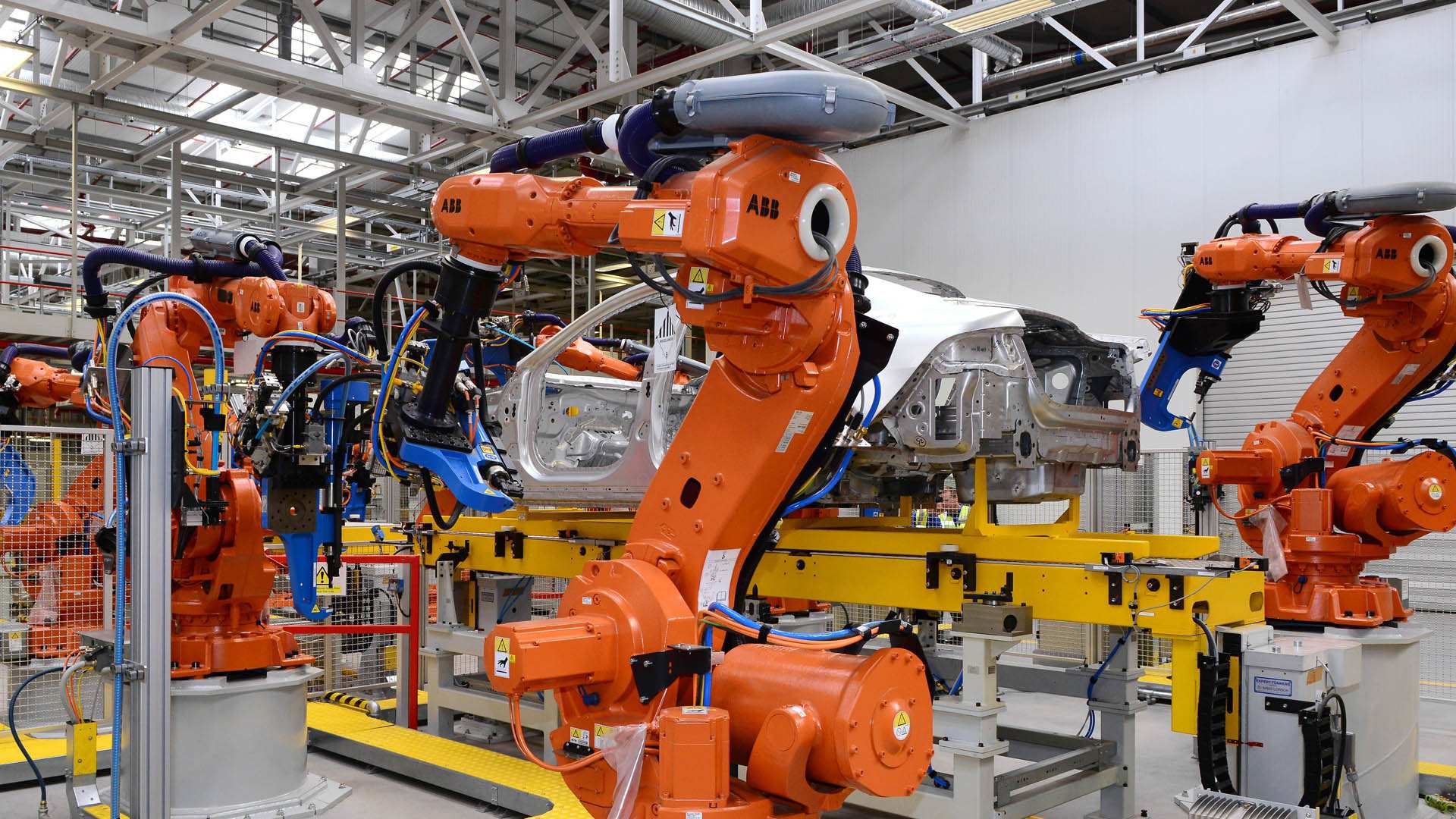 Robots fabrica coches