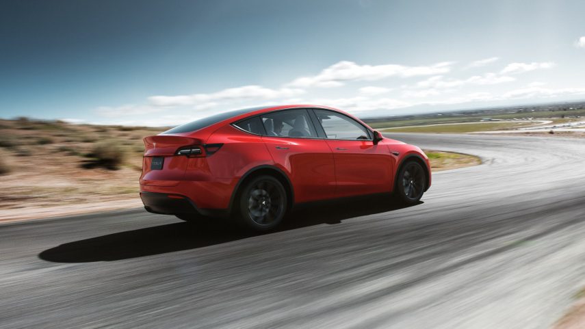 tesla model y (3)