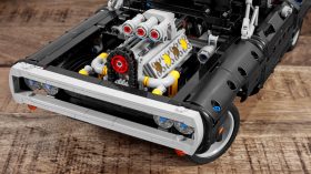 LEGO Dodge Charger Fast and Furious (13)