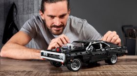 LEGO Dodge Charger Fast and Furious (9)