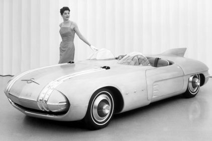Pontiac Club de Mer 1