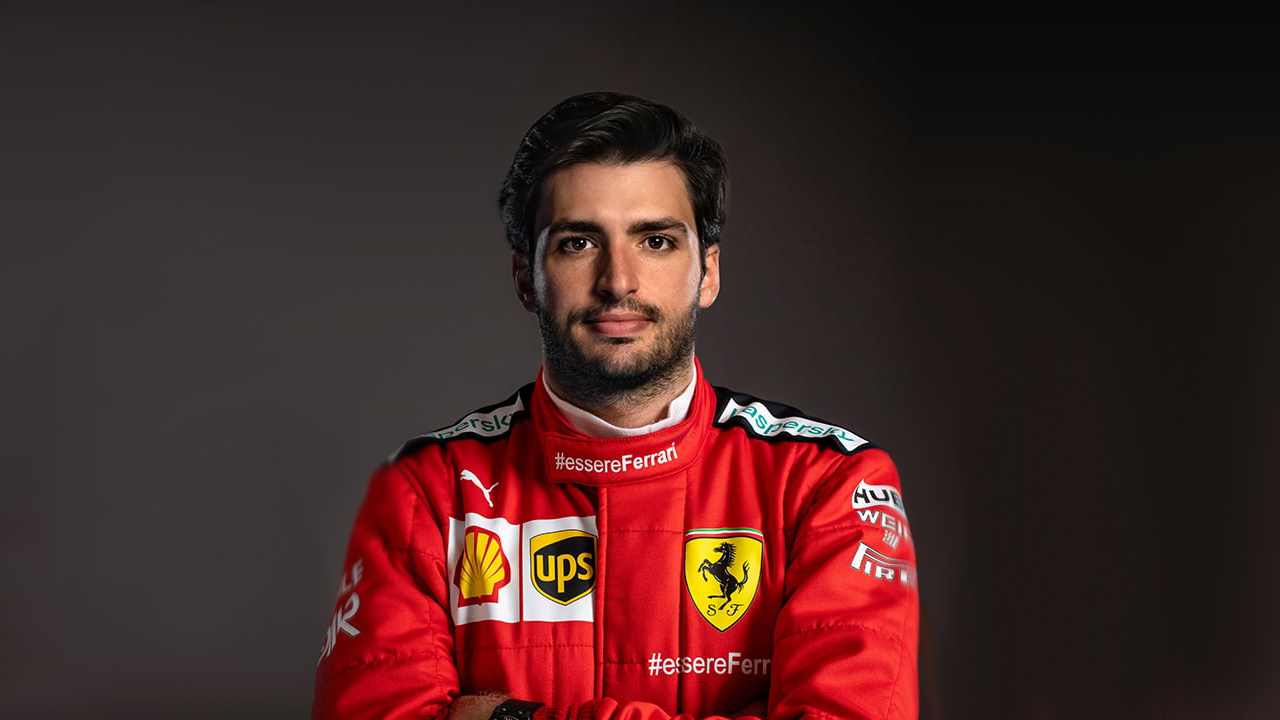 Oficial: Carlos Sainz firma con Ferrari hasta 2022