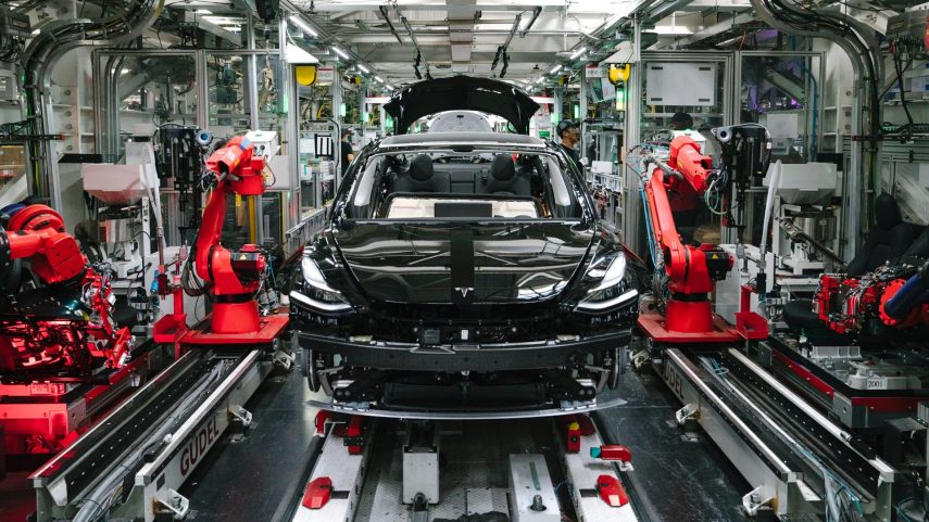 Tesla Model 3 fabrica